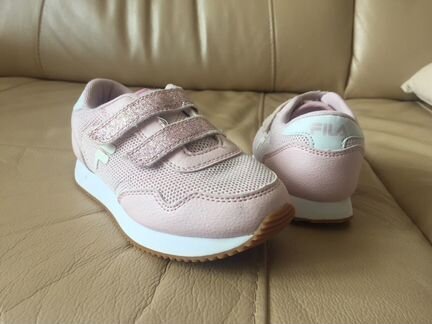 Кроссовки fila 28р