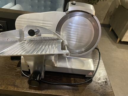 Слайсер электрический