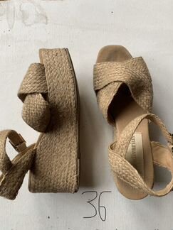 Продажа босоножек