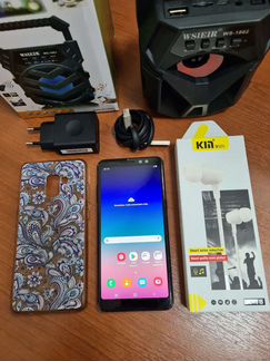 Samsung Galaxy A8+plus 2018 32Gb+Колонка Новая