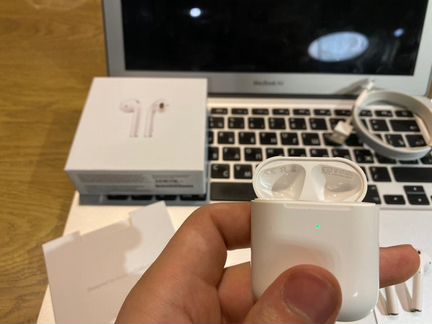 Airpods 2 и AirPods Pro