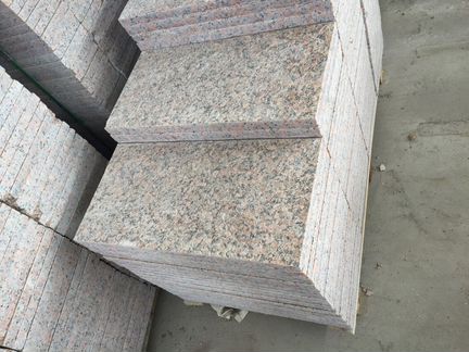 Гранитная плитка огневка G562 Мапл Ред. Красная