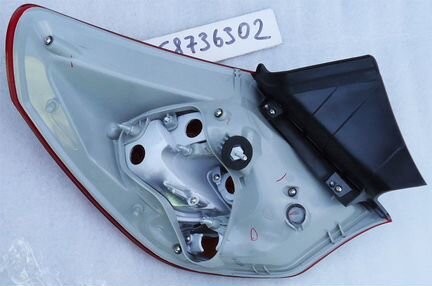 Opel Astra J 5D фонарь новый 2009