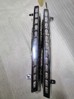 Поворотник Audi Q7 ресталйинг 12 диодов а.879