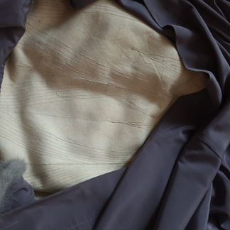 Практически новая шуба. Надета, раза 4 за 3 зимы