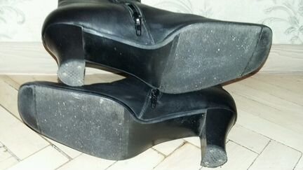 Ботильоны полу-Сапоги р. 39 демисезон натуральная