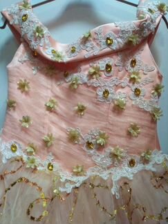 Платье новое