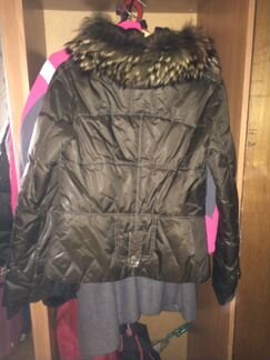Продам женский пуховик