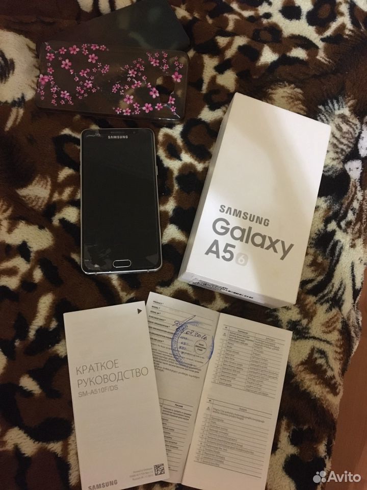 Телефон samsung Galaxy A5 (2016) 16 гб