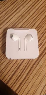 Наушники для iPhone