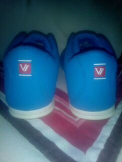 Кроссовки 38р.(маломерят)