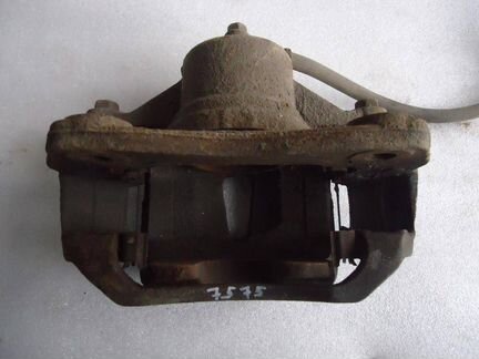 Суппорт передний левый Kia Ceed Сид Элантра i30