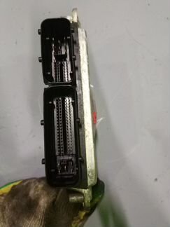 Блок управления двигателем Audi A4 B6 2002г