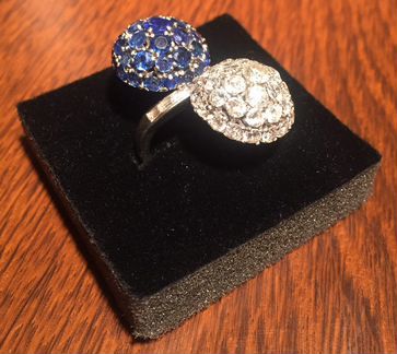 Кольцо с бриллиантами и сапфирами