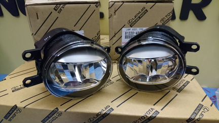 Противотуманка Lexus Toyota LED оригинал