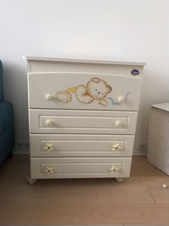 Комод из бука