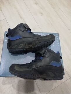 Демисезонные ботинки Geox