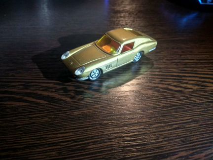 Модели автомобилей siku Ferrari Berlinetta 27