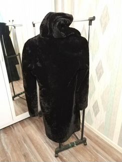 Шуба мутон черная с капюшоном 44 размер Алеф