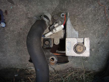 Контрактный б/у гур Subaru