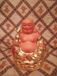 Фигура Будда