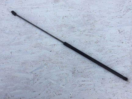 Амортизатор капота передний Volkswagen Passat B7