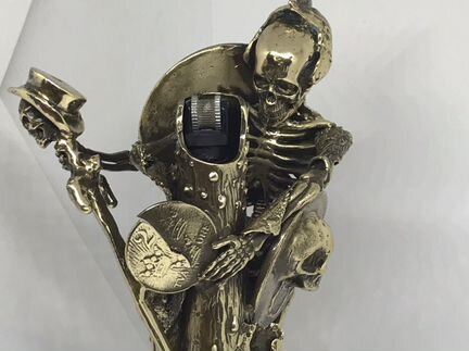 Статуэтка из бронзы зажигалка Каслинское литьё