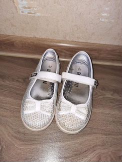 Туфли белые детские fauaretti