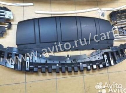 Передний бампер на Range Rover