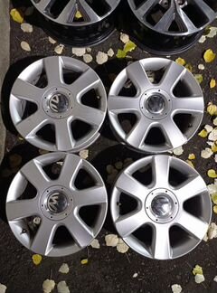 Диски бу оригинал R16 P на VW