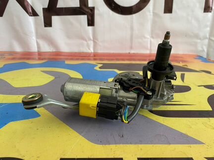 Моторчик стеклоочистителя задний Mercedes-Benz