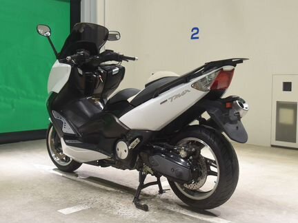 Yamaha T-max 500-3