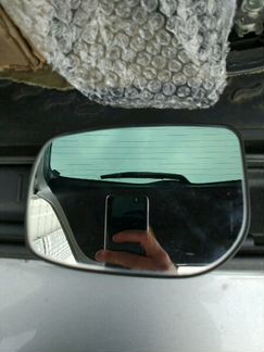 Зеркало стекло правое toyota vitz 2