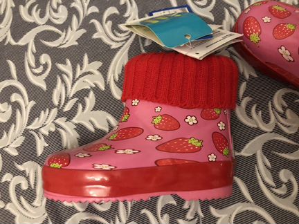 Сапожки резиновые утеплённые. Осень