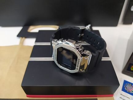 Оригинальные casio GM-5600-1E