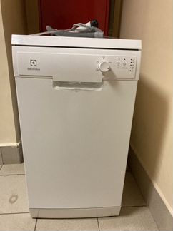 Посудомоечная машина (45 см) Electrolux ESF9423LMW