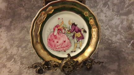 Декаративные тарелки, старинные, антикварные