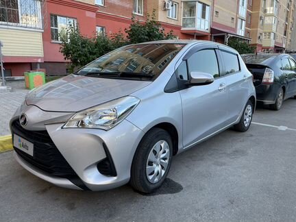 Toyota Vitz 1.0 CVT, 2017, 62 000 км