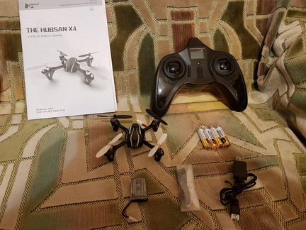 Прадаю р/у квадрокоптер Hubsan X4 H107L