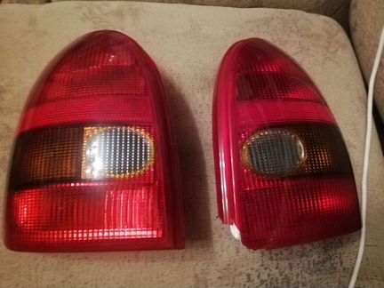 Фары задние Опель Корса