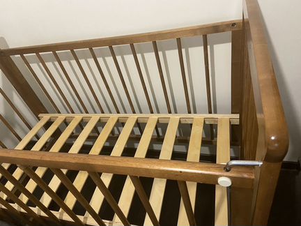 Кровать деревянная Детская