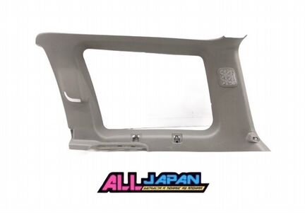 Обшивка багажника задняя правая Subaru Forester