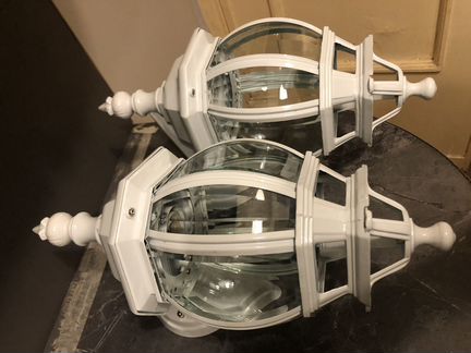 Фонарь металлический белый