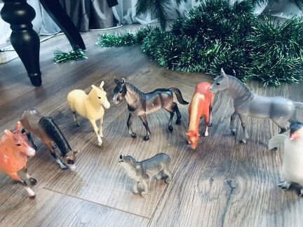 Фигурки живоных зверей