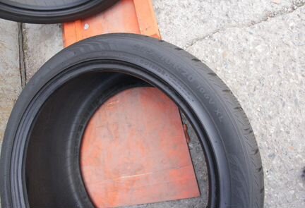 Шины зимние 275-40-20 Nокian WR