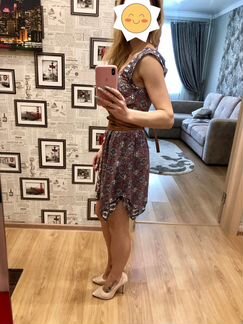 Платье bershka 42 размер