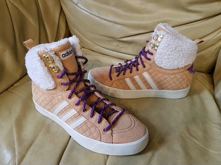 Кроссовки новые утепленные Adidas 38 р