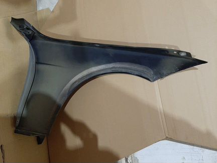 BMW F30 крыло