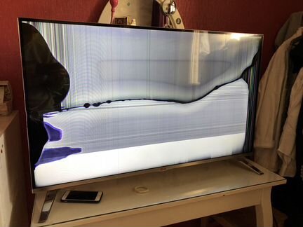 Телевизор LG 42LB671V (разбита матрица)