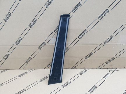 Накладка рамки двери передняя правая Hyundai